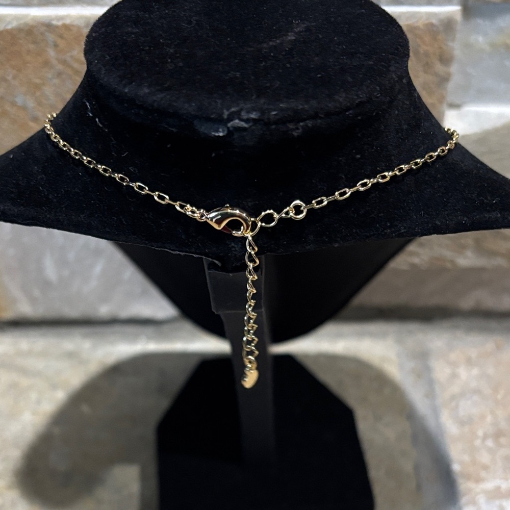 Gold Chain necklace with a designer logo Crystal heart charm - Picture 4 of 5